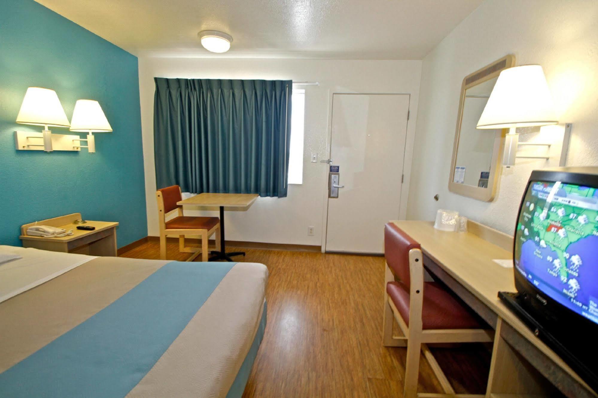 Motel 6-Sandston, Va - Richmond, Va Exterior foto